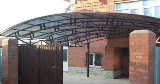 Козырек над откатными воротами в Томске от 1736 рублей - монтаж, цена